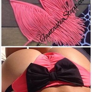 Fringes & Bow bikini set 🏖